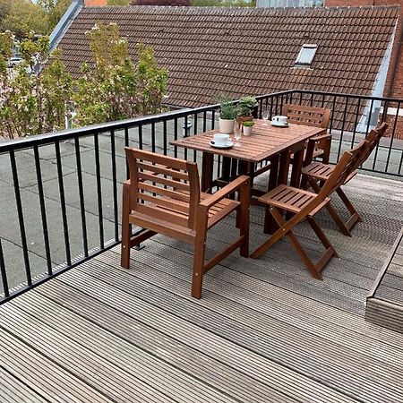 Charmante Ferienwohnung Mit Terrasse Im Herzen Von Norden Exterior photo